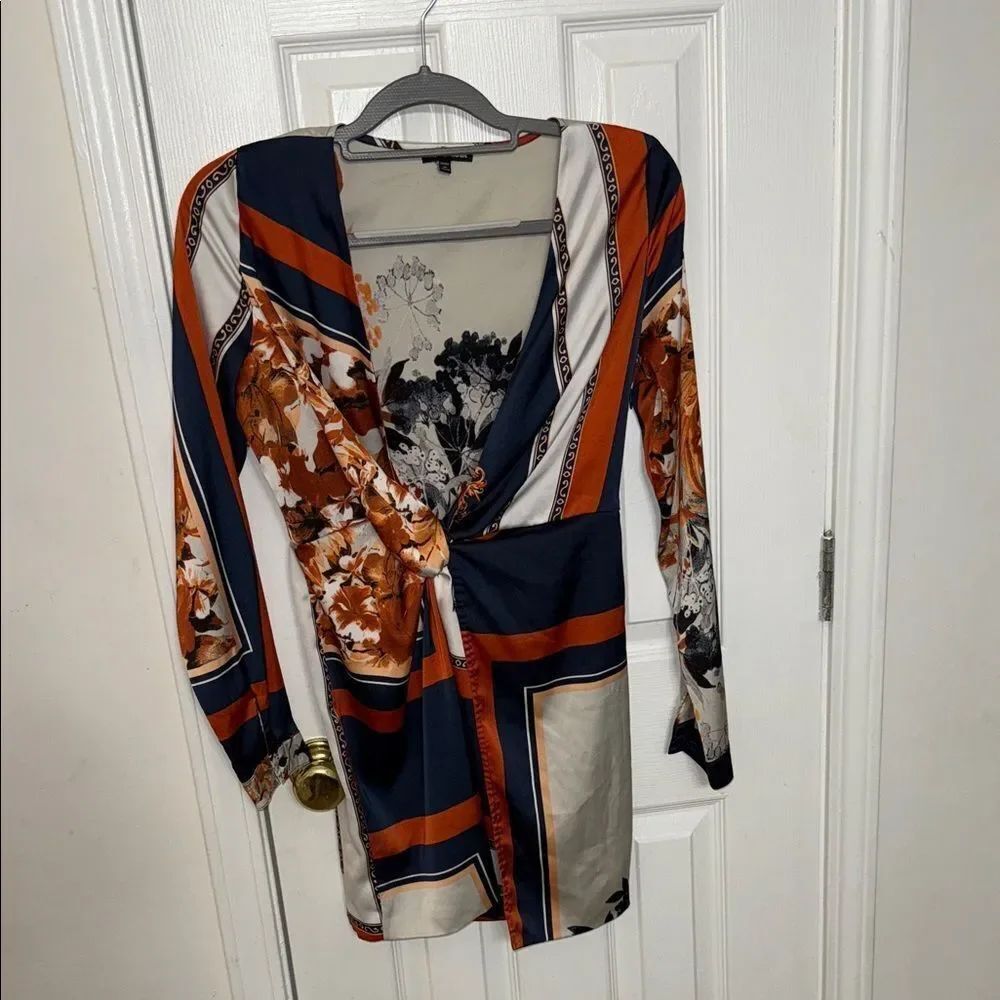 Fashion Nova Geometric Floral Blouse - Navy and Orange